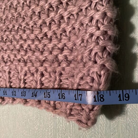 Macaron gray bubble-sleeve knit soft sweater Small BOHO grey hand knit Pom Pom - Picture 7 of 16